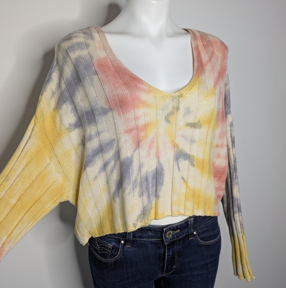 American Eagle Yellow Blue Pink Tie Dye Low Cut Neck Long Sleeve Crop Sweater S - Picture 3 of 8